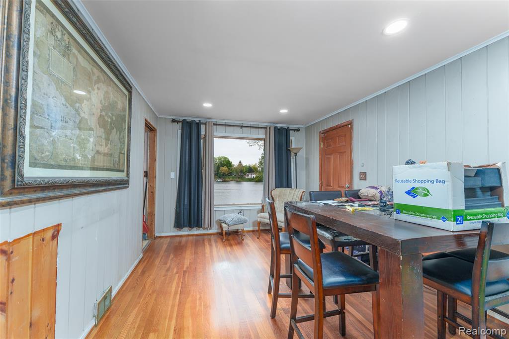 5985 Rowley Boulevard, Waterford, MI 48329 — Photo 9