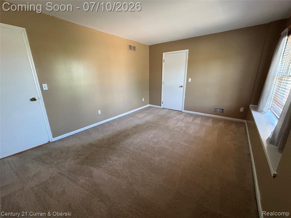 41973 Milton Drive, Belleville, MI 48111 — Photo 9