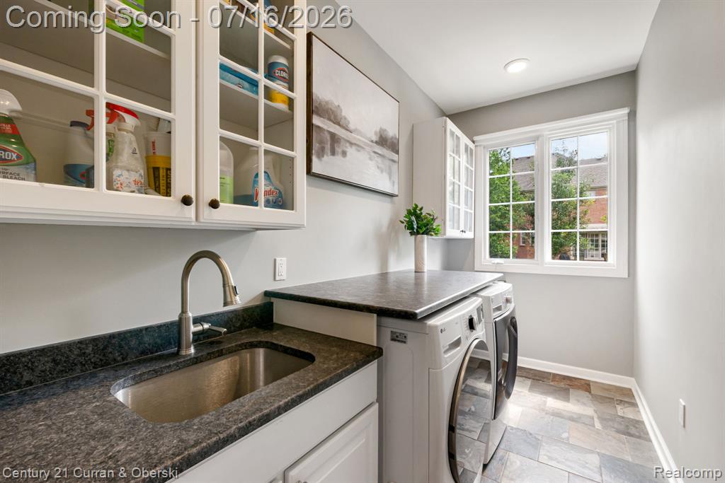 44026 Deep Hollow Circle, Northville, MI 48168 — Photo 32