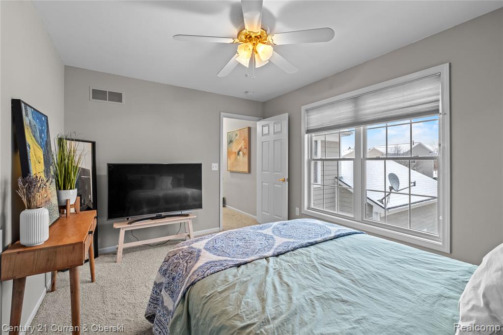 43107 Emerson Way, Novi, MI 48377 — Photo 33