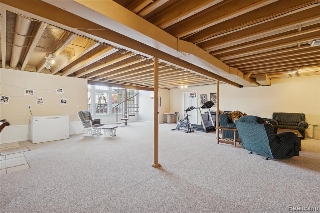 11051 Meadowview Drive, Goodrich Vlg, MI — Photo 35