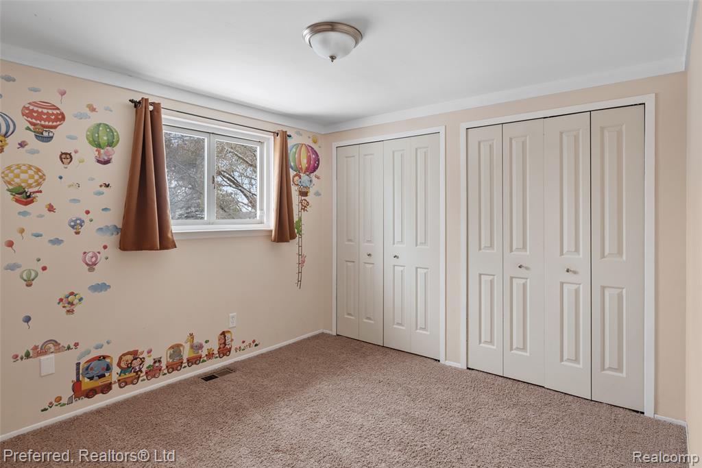 45377 Twining Street, Canton, MI 48187 — Photo 31