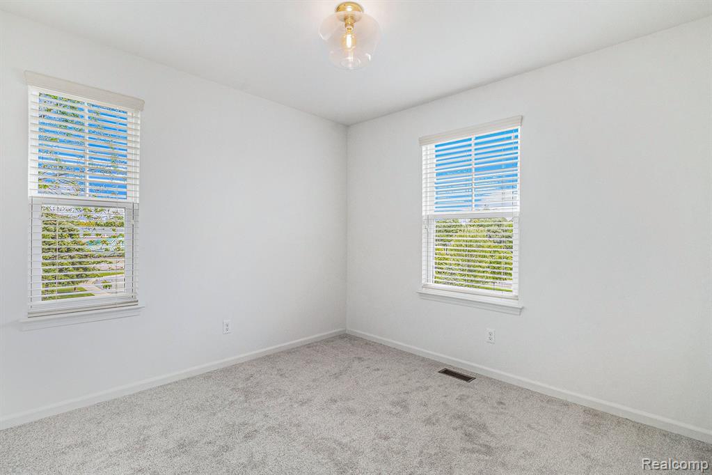 478 N Wixom Road, Wixom, MI — Photo 14