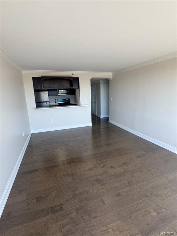 250 E Harbortown Drive, 905, Detroit, MI 48207 — Photo 10