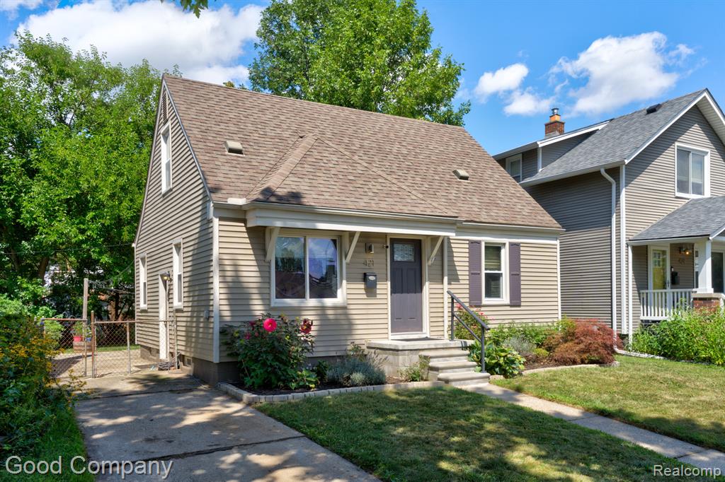 421 Channing Street, Ferndale, MI 48220