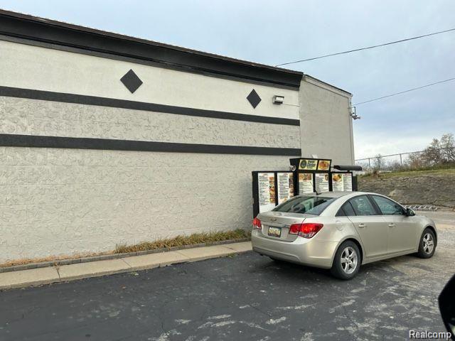 1252 N BALLENGER, Flint, MI 48504 — Photo 3