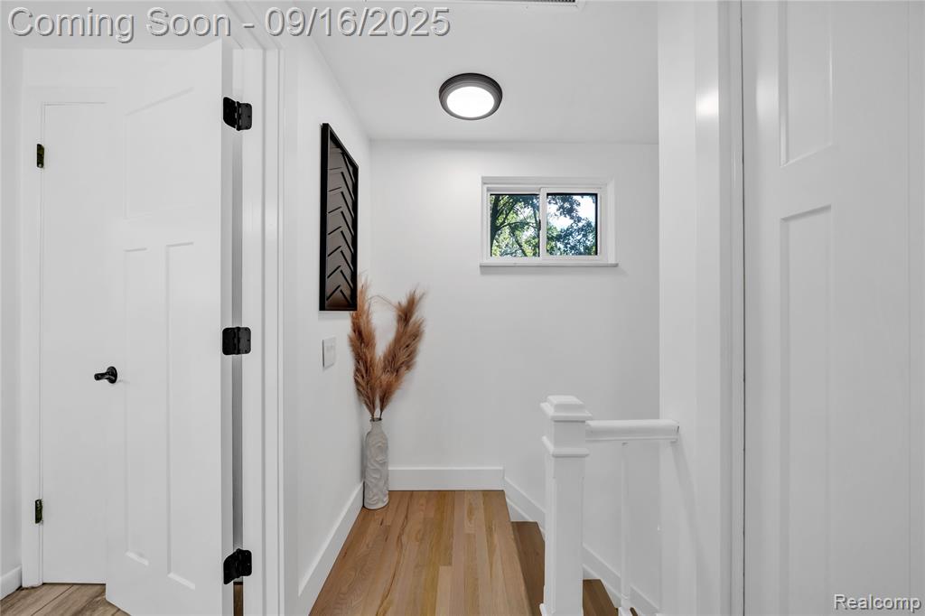 5920 Warbler Drive, Clarkston, MI — Photo 27