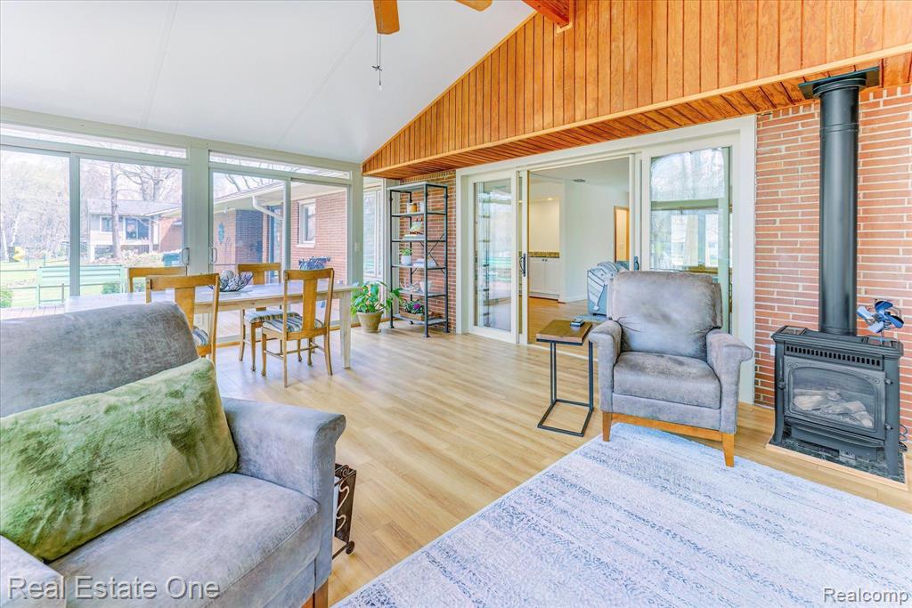 488 ORCHARDALE Drive, Rochester Hills, MI 48309 — Photo 27