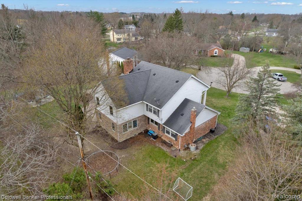 5082 BIRCH TREE Court, Grand Blanc, MI 48439 — Photo 37