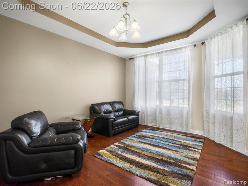 2130 Findley Circle, Lake Orion, MI — Photo 8