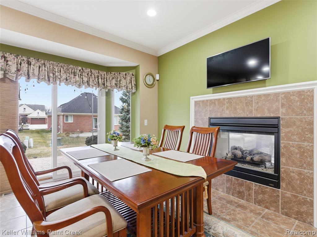 6731 Twickenham, Utica, MI 48317 — Photo 19