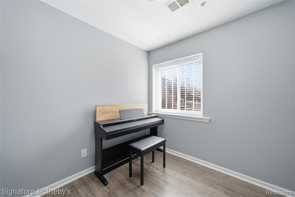 41614 Hamlet Lane, 57, Novi, MI — Photo 16