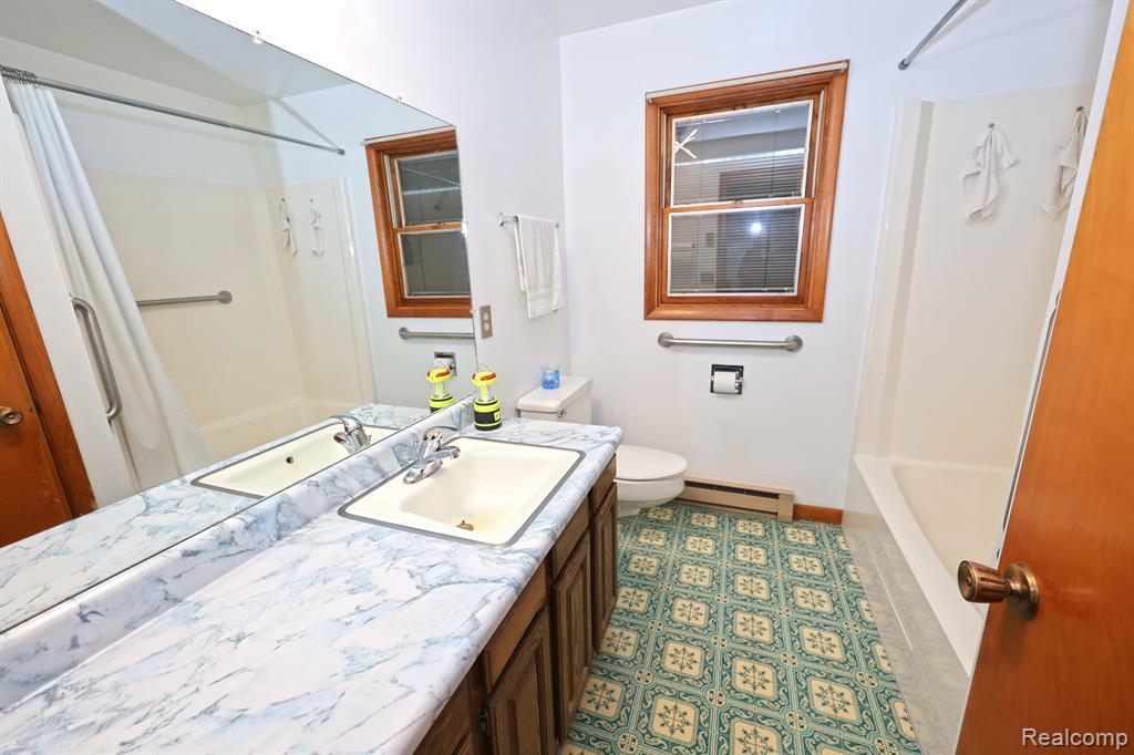 11575 Us Highway 31, Berrien Springs, MI 49103 — Photo 16