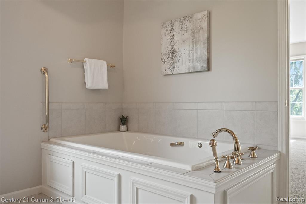 16077 Homestead Circle, 315, Northville, MI 48168 — Photo 31