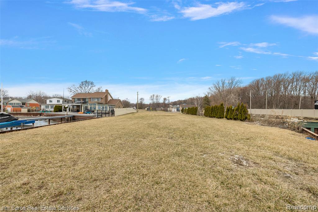 37340 Jefferson Avenue, Harrison Township, MI — Photo 16