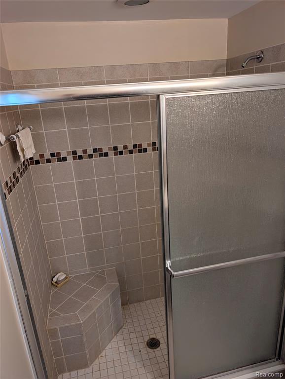 8461 Woodland Shore Drive, Brighton, MI 48114 — Photo 18