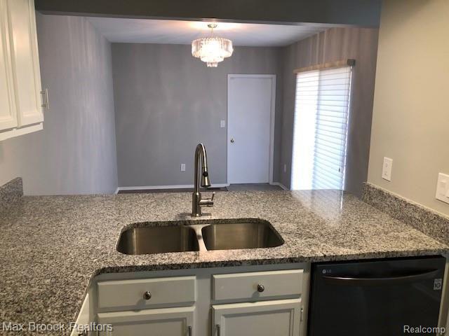 6365 Richard Run, West Bloomfield, MI — Photo 20