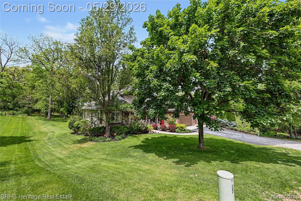 7314 Harrington Drive, Brighton, MI 48116 — Photo 36