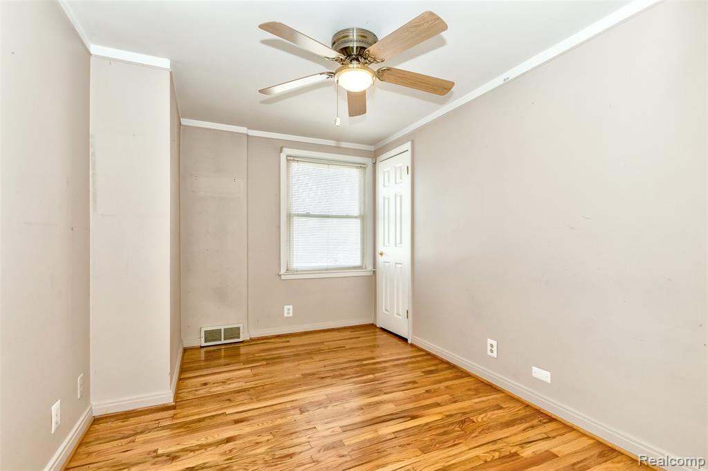 556 N Mildred Street, Dearborn, MI 48128 — Photo 19