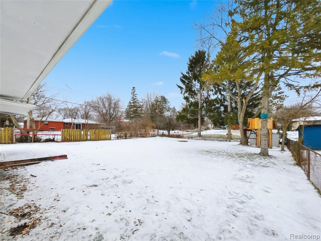 770 Sheryl Drive, Waterford, MI 48328 — Photo 18