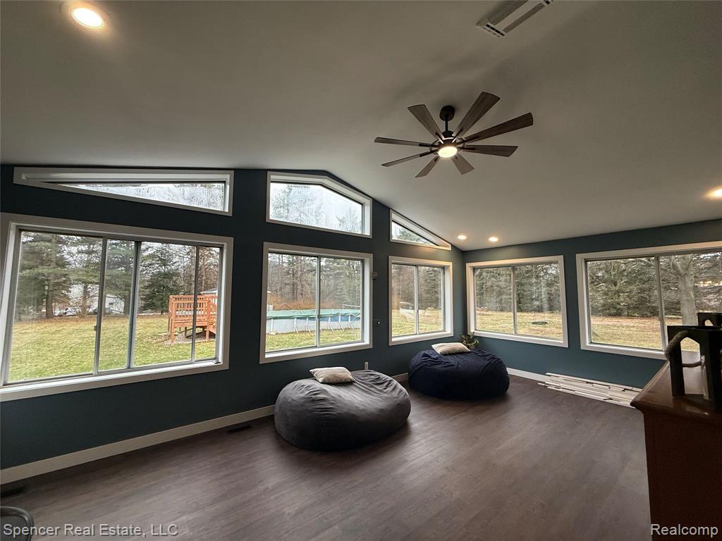5049 Smokey Hollow Lane, Clarkston, MI 48348 — Photo 13