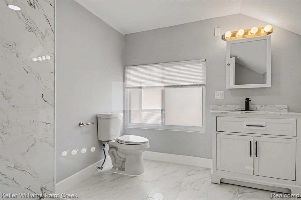 9436 Beaconsfield Street, Detroit, MI 48224 — Photo 21