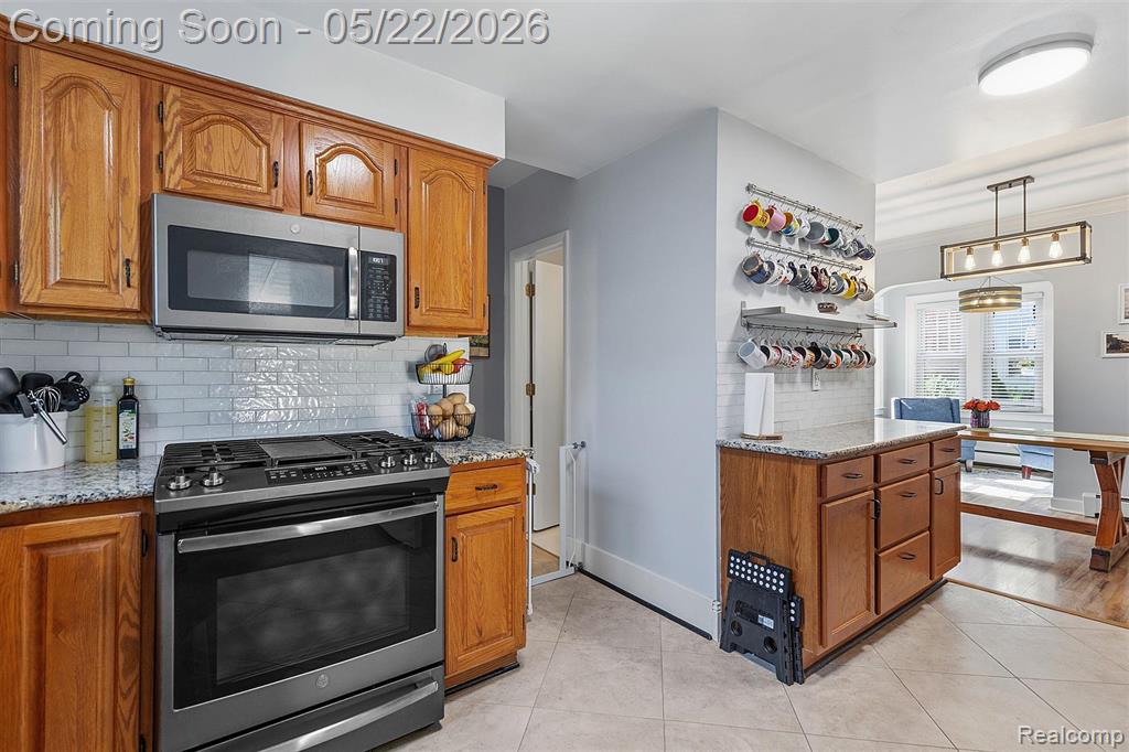 156 Moross Street, Mount Clemens, MI 48043 — Photo 14