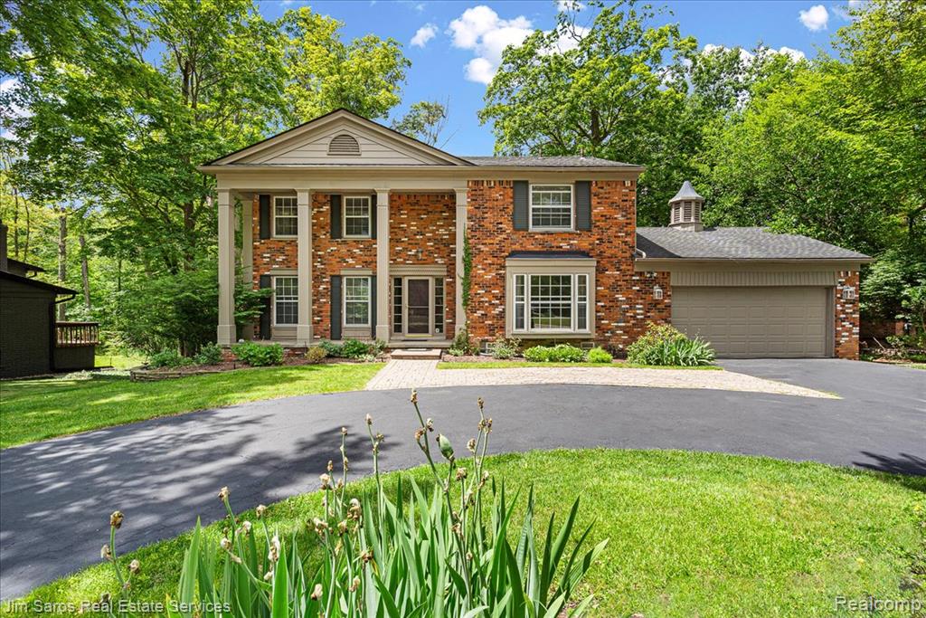 32807 Red Oaks Trail, Beverly Hills, MI 48025 — Photo 2