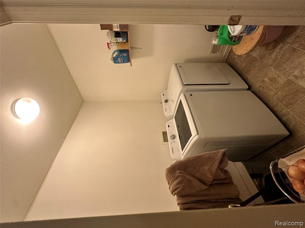 7383 Tottenham, Utica, MI 48317 — Photo 28