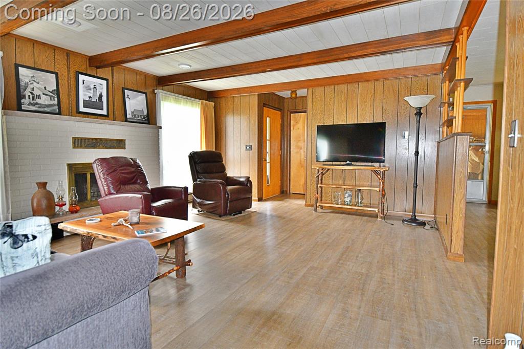 Photo 4
