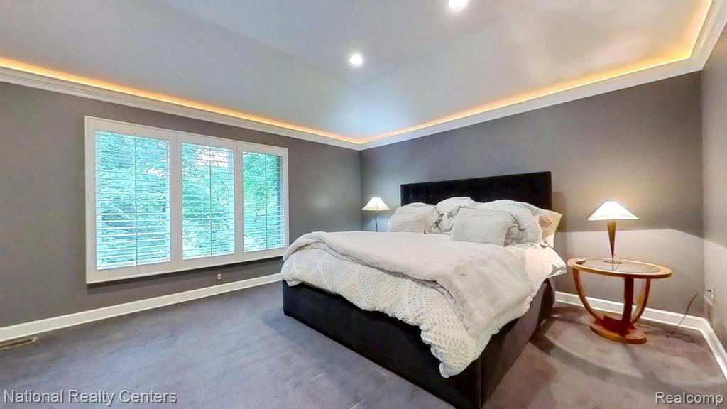 6783 Burtonwood Drive, West Bloomfield, MI — Photo 44
