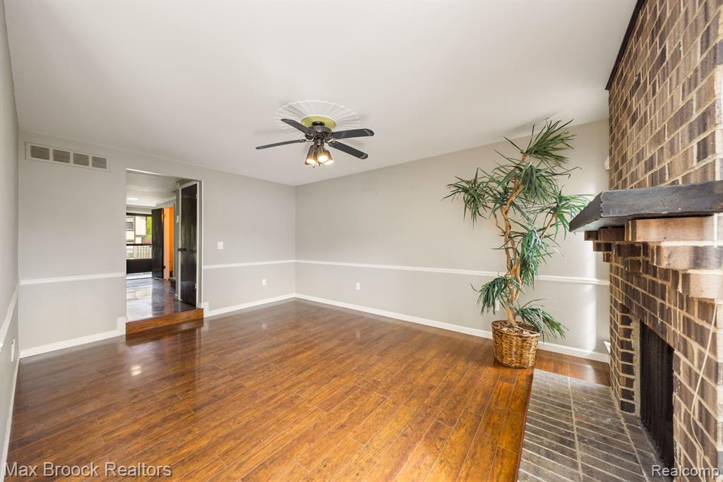 25260 GREENBROOKE #14 Drive, Southfield, MI 48033 — Photo 18