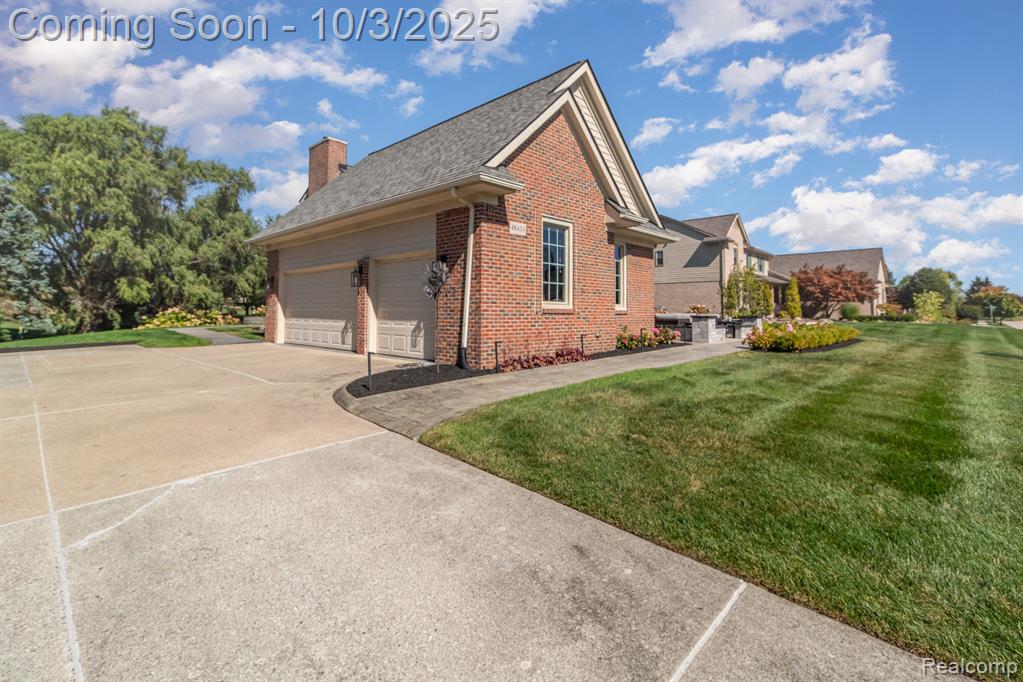 48434 Hill Top Drive E, Plymouth, MI 48170 — Photo 47