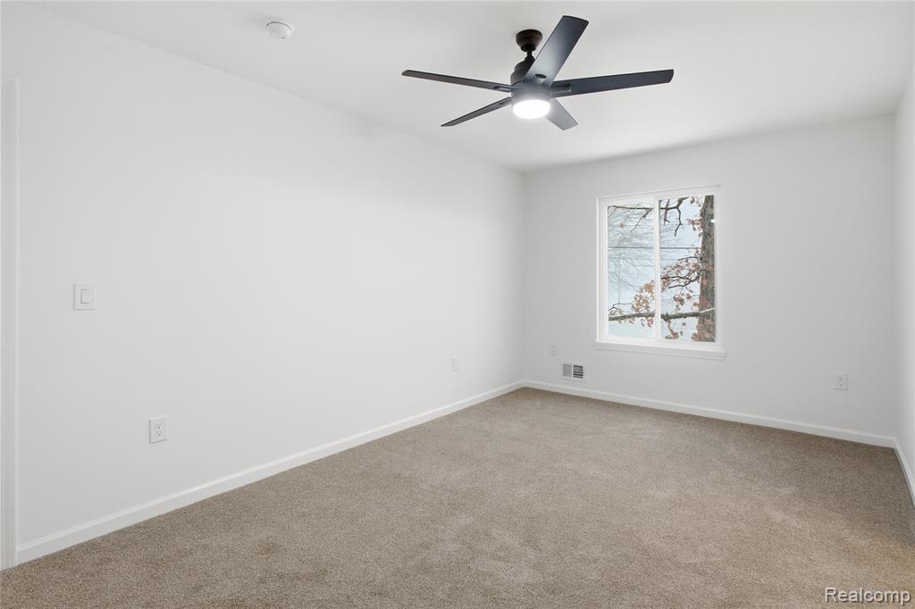 38047 Wabash Street, Romulus, MI 48174 — Photo 28