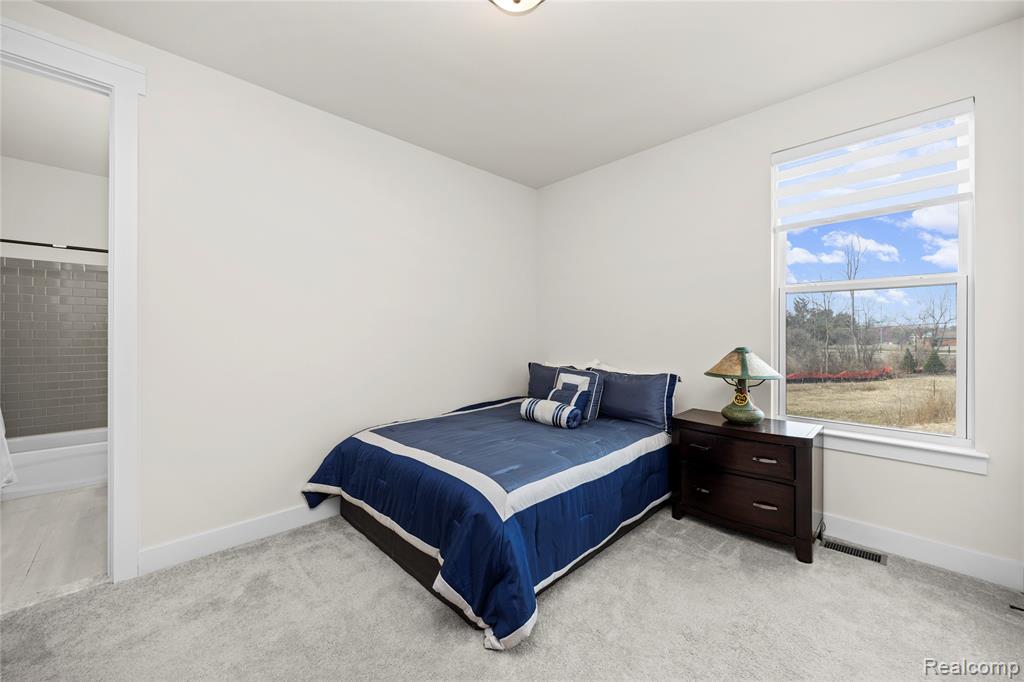 7841 Trailside Court, West Bloomfield, MI 48323 — Photo 43