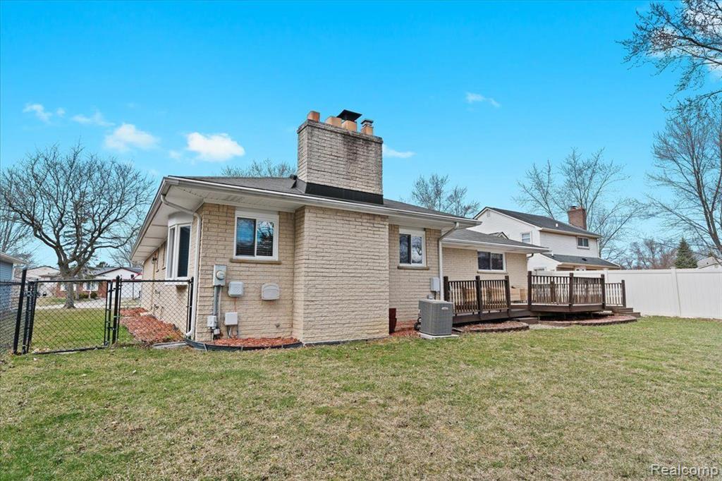 6544 POWDERHORN Drive, Canton, MI 48187 — Photo 31