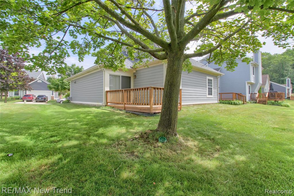 41404 BELDEN Circle, Novi, MI — Photo 26