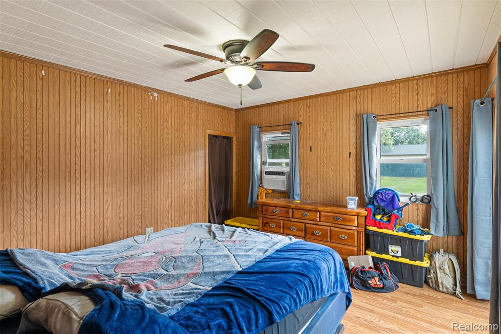 4303 Pratt Avenue, Grand Blanc, MI 48439 — Photo 16