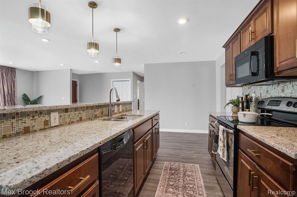 2905 W HICKORY GROVE Road, Bloomfield Hills, MI 48302 — Photo 15