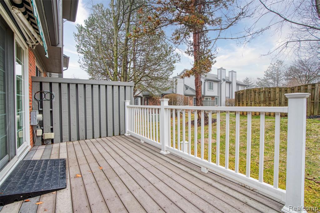 469 Winwood Circle, 121, Walled Lake, MI 48390 — Photo 29
