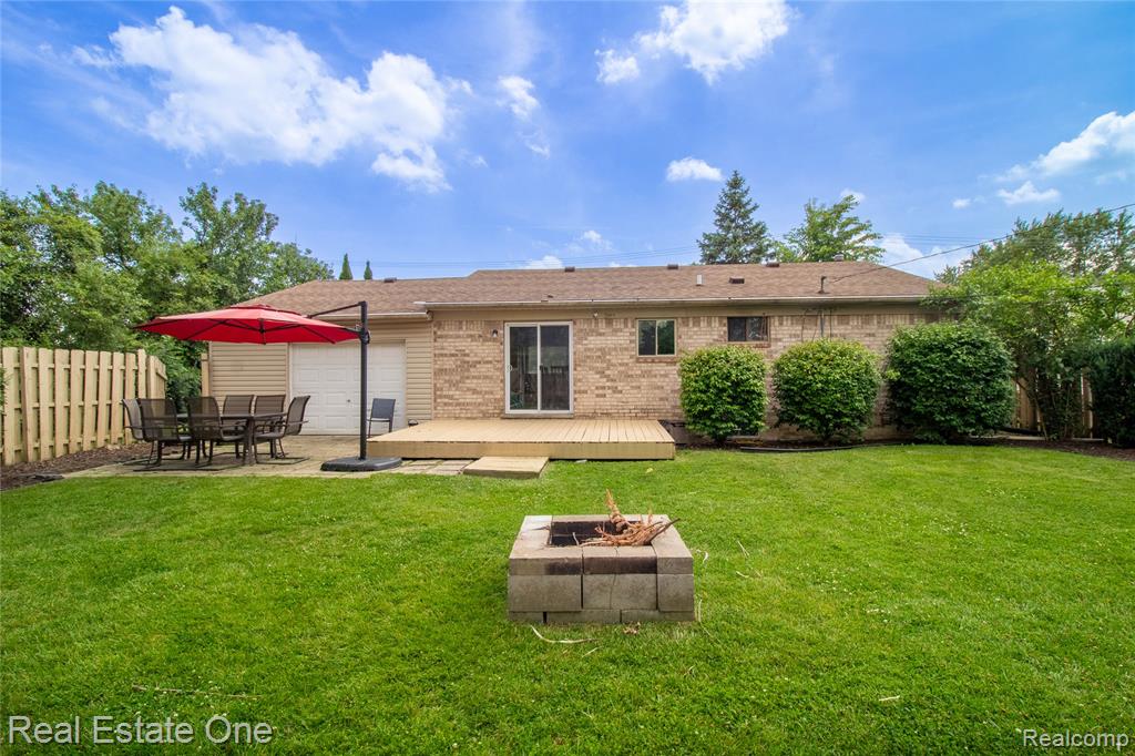 44220 Saltz Road, Canton, MI 48187 — Photo 24