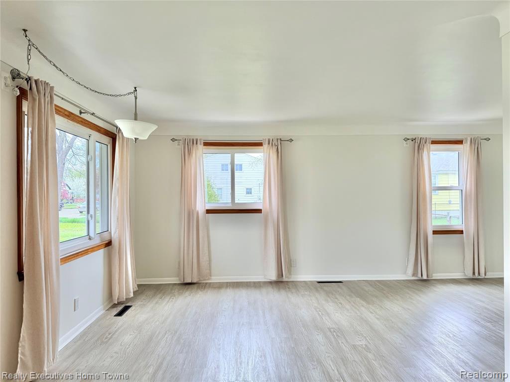 13718 Julius Avenue, Warren, MI 48089 — Photo 14