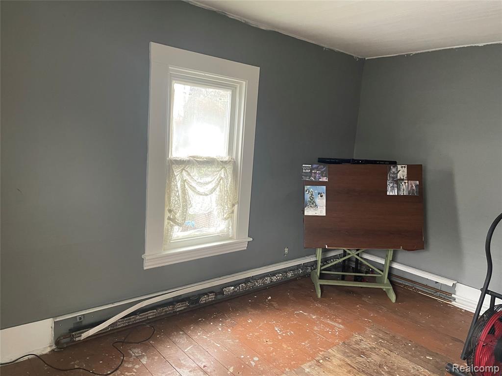 709 N Locust Street, Adrian, MI 49221 — Photo 16