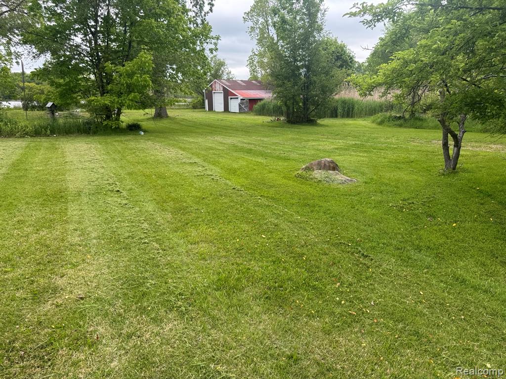 9910 Highland Road, White Lake, MI — Photo 2