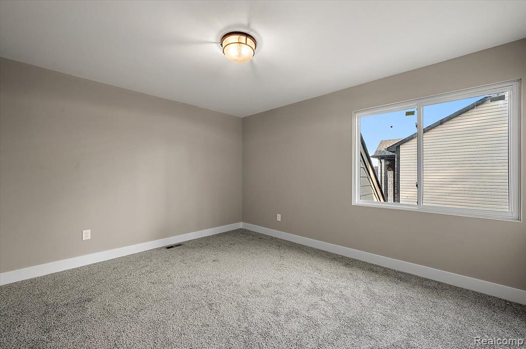 50759 TIMBERSTONE Drive, Macomb, MI 48042 — Photo 70