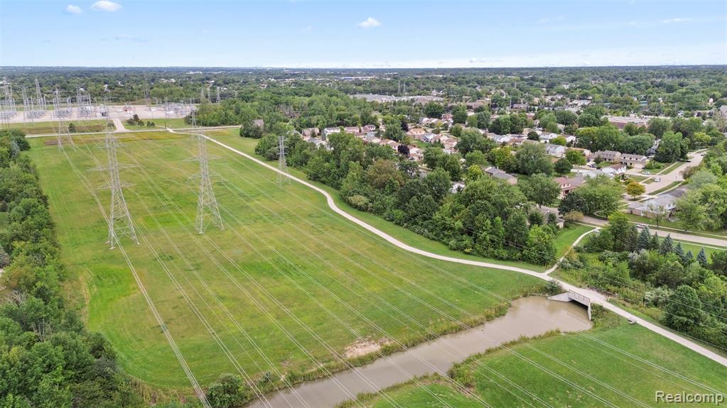 625 Kings Way, Canton, MI 48188 — Photo 10