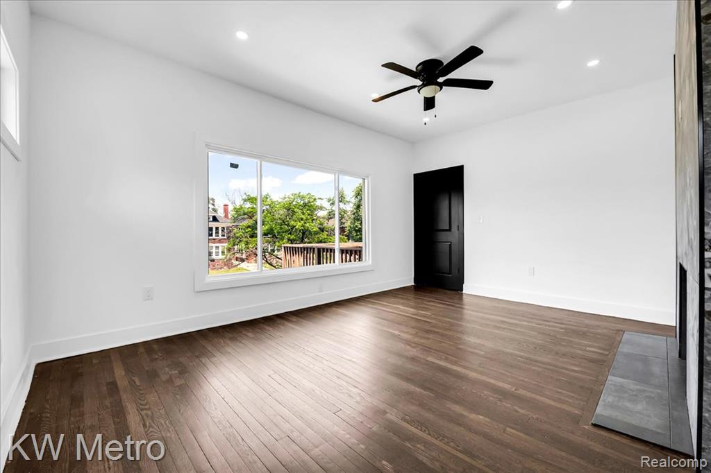 1685 Glynn Court - Photo 5