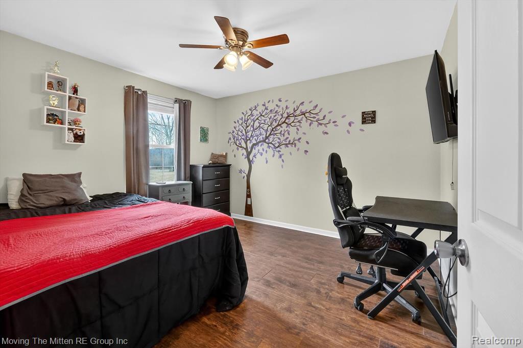 10129 Walnut Shores Drive, Fenton, MI 48430 — Photo 29