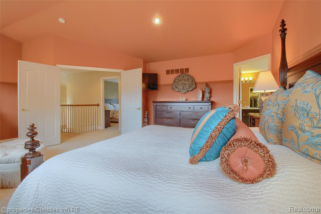 18026 Stonebrook Drive, Northville, MI 48168 — Photo 29