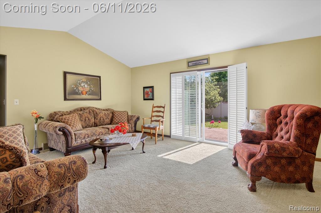15125 Churchill Street, Southgate, MI 48195 — Photo 9
